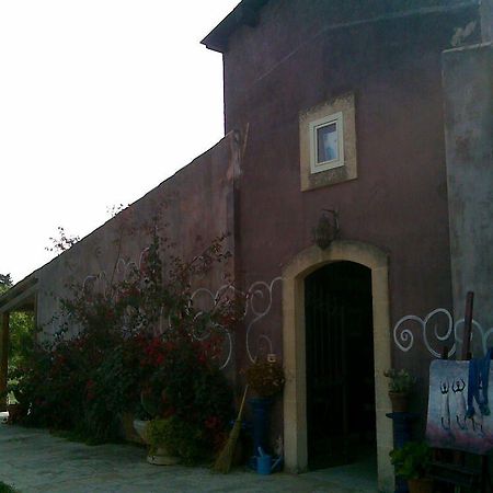 Agrib&B Lemontree Garde'N Syracuse Bagian luar foto